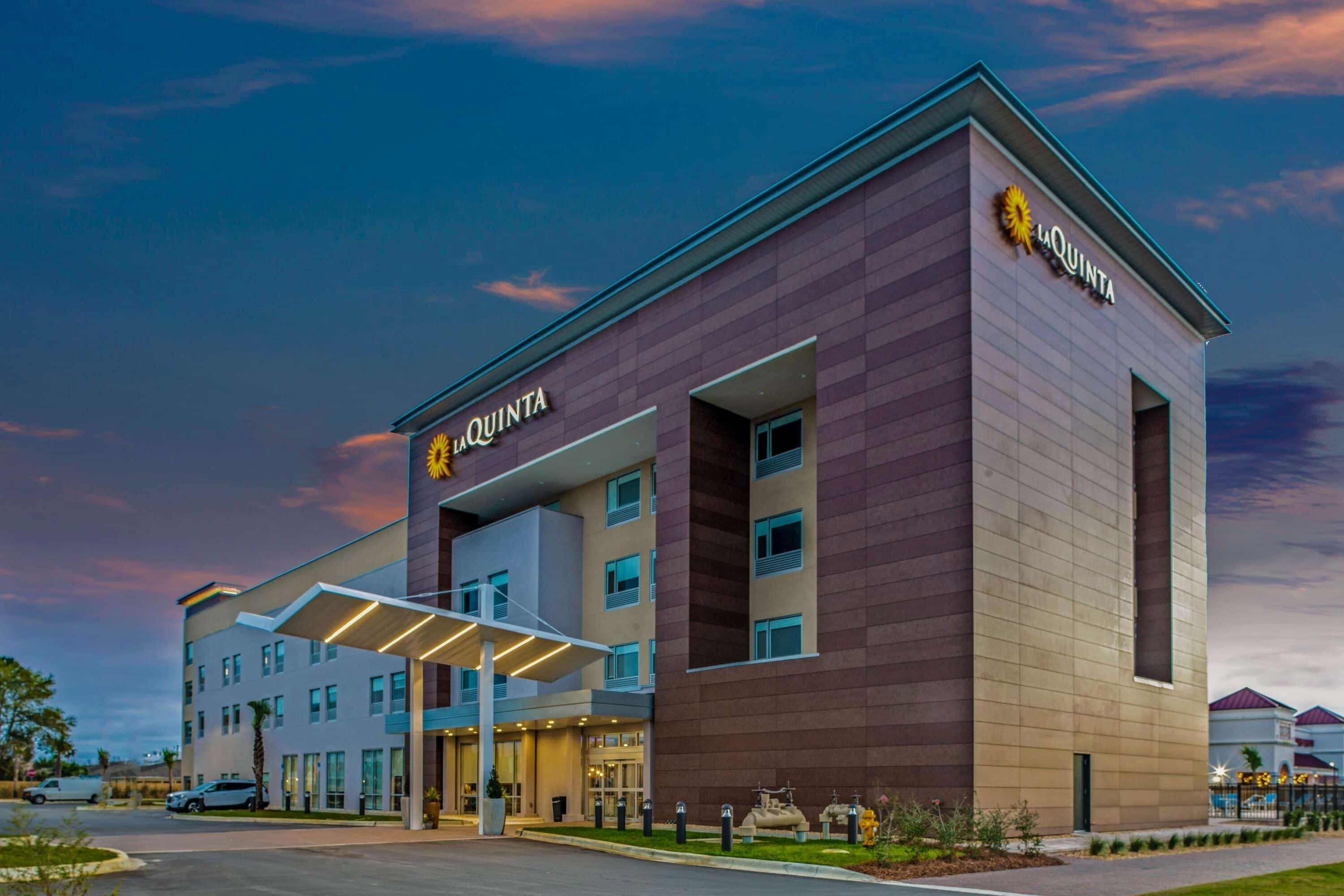 La Quinta Inn & Suites By Wyndham Miramar Beach-Дестин Екстериор снимка